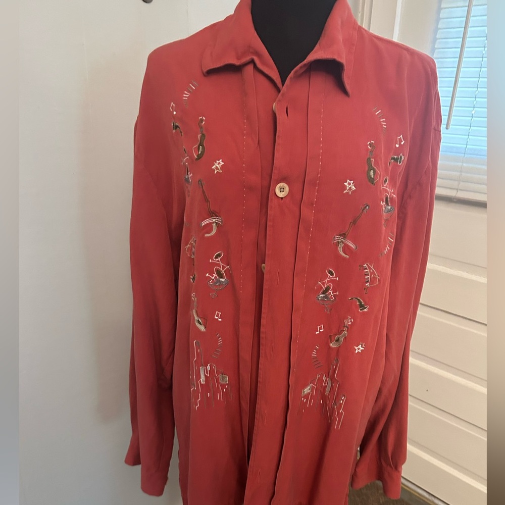 Nat Nast 100% silk mens button up
